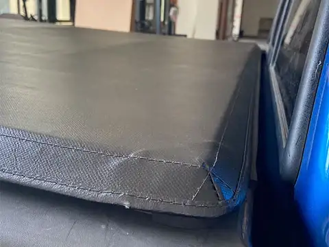 Soft Vinly Tri-Fold Tonneau Cover for Dodge